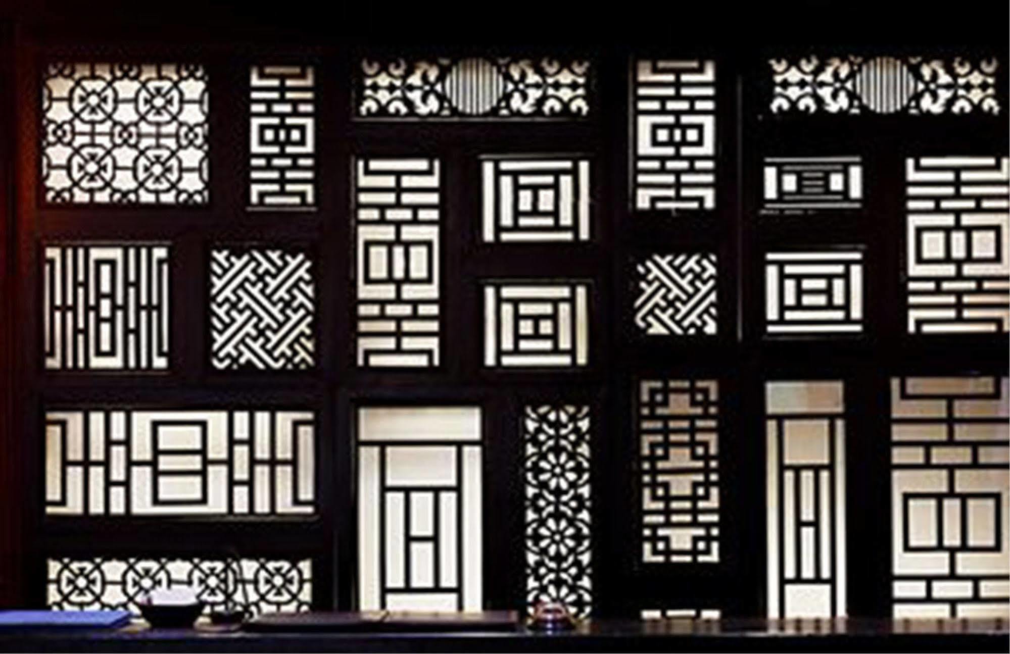 Baan Chart Hotel Банкок Екстериор снимка