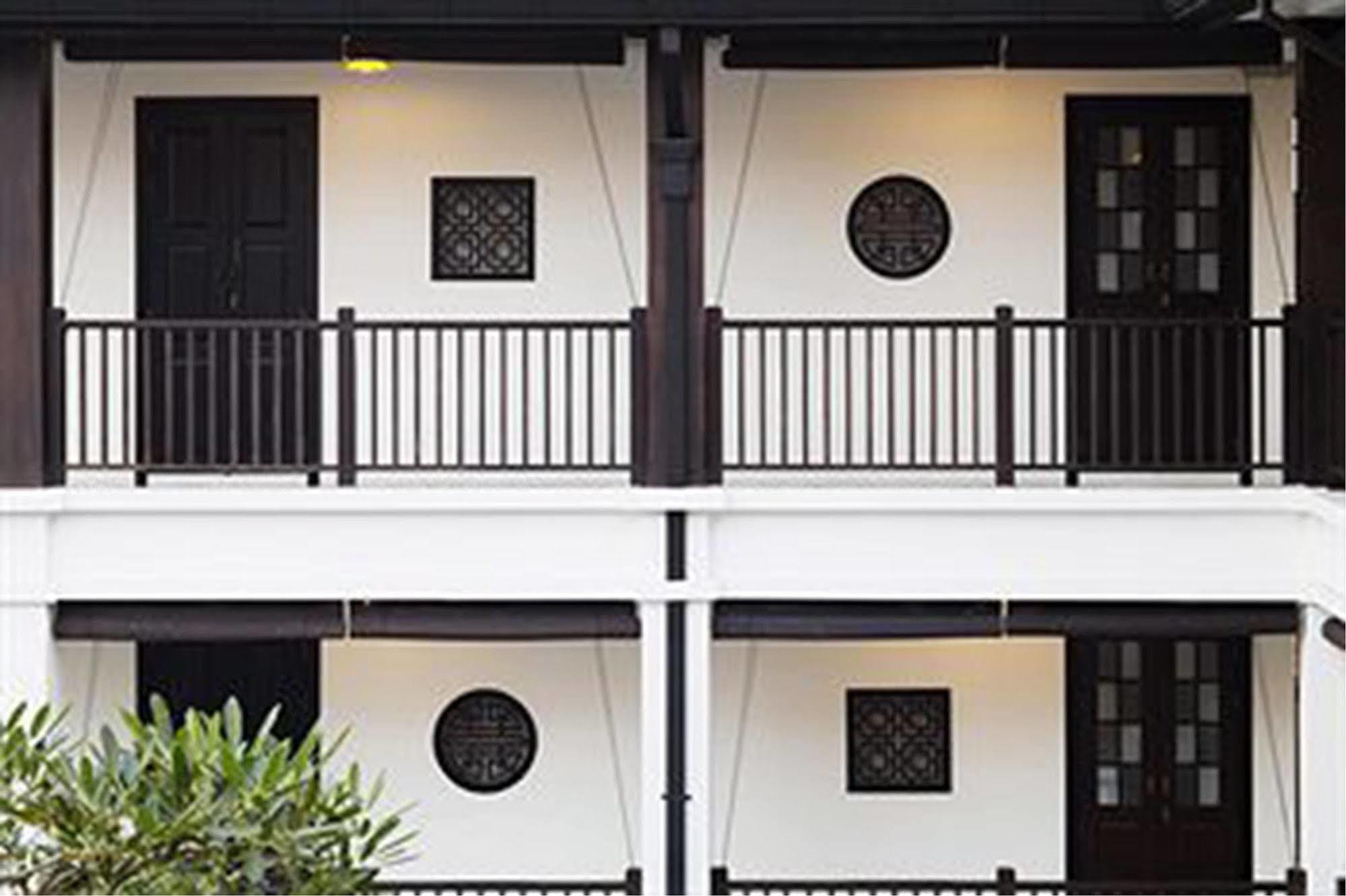 Baan Chart Hotel Банкок Екстериор снимка